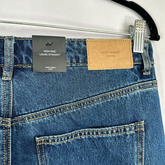 Vero Moda Blue High Rise Loose Straight Jeans NWT - Picture 10 of 10